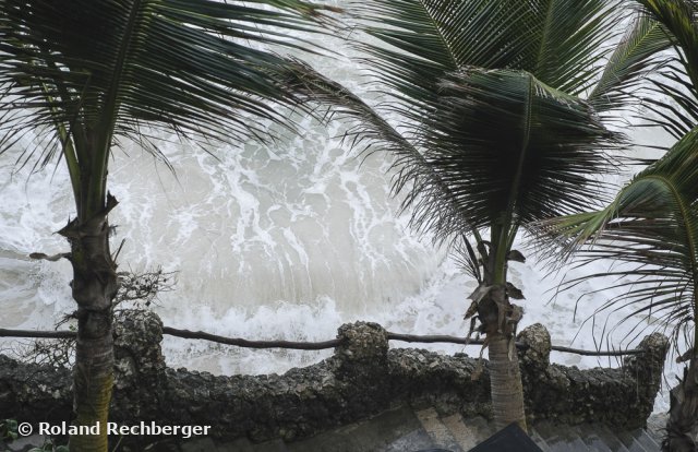 Blick aufs Wasser von der Stiege